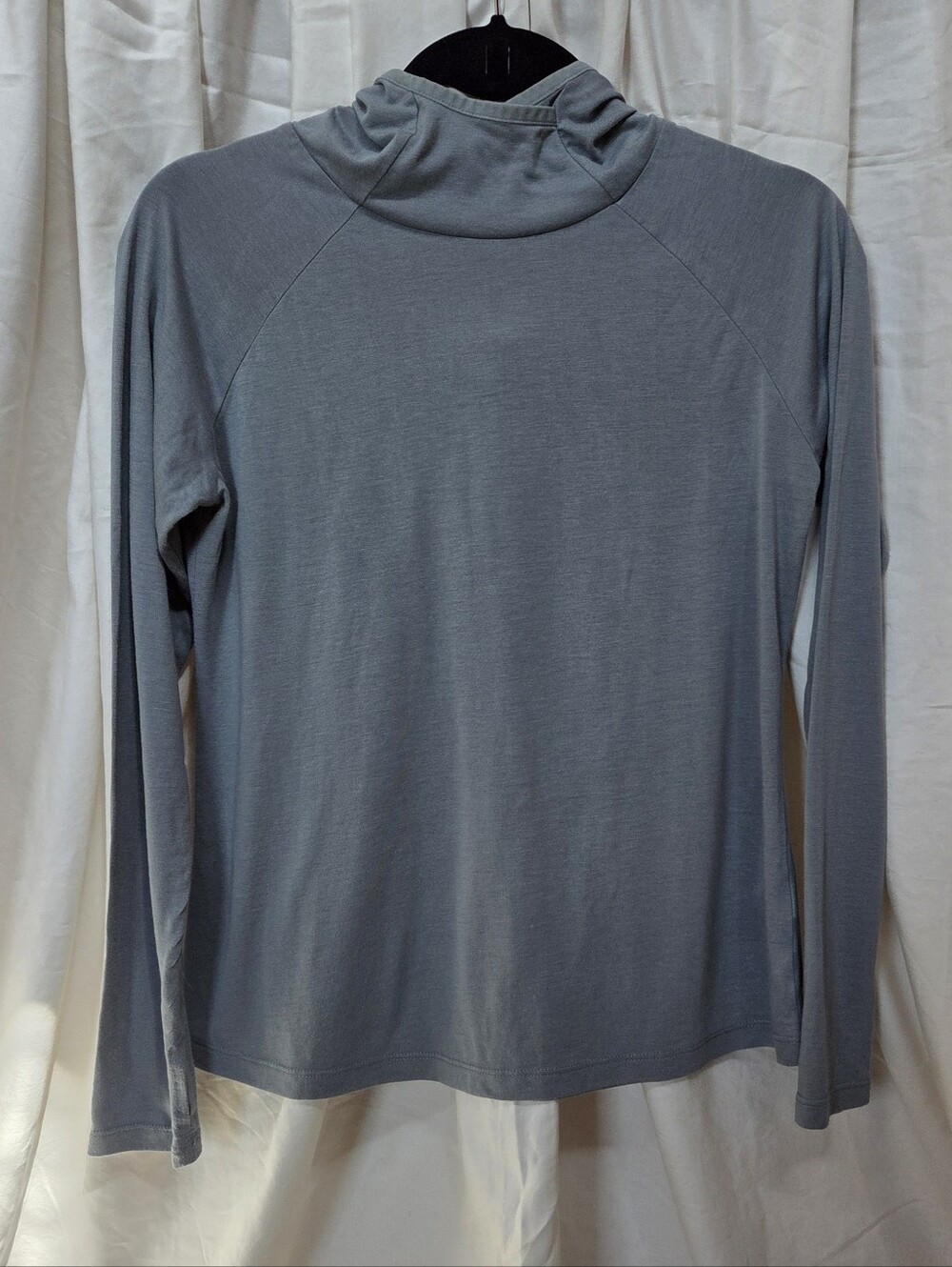 Women's FreeFly Hoodie Slate Colored Long Sleeves